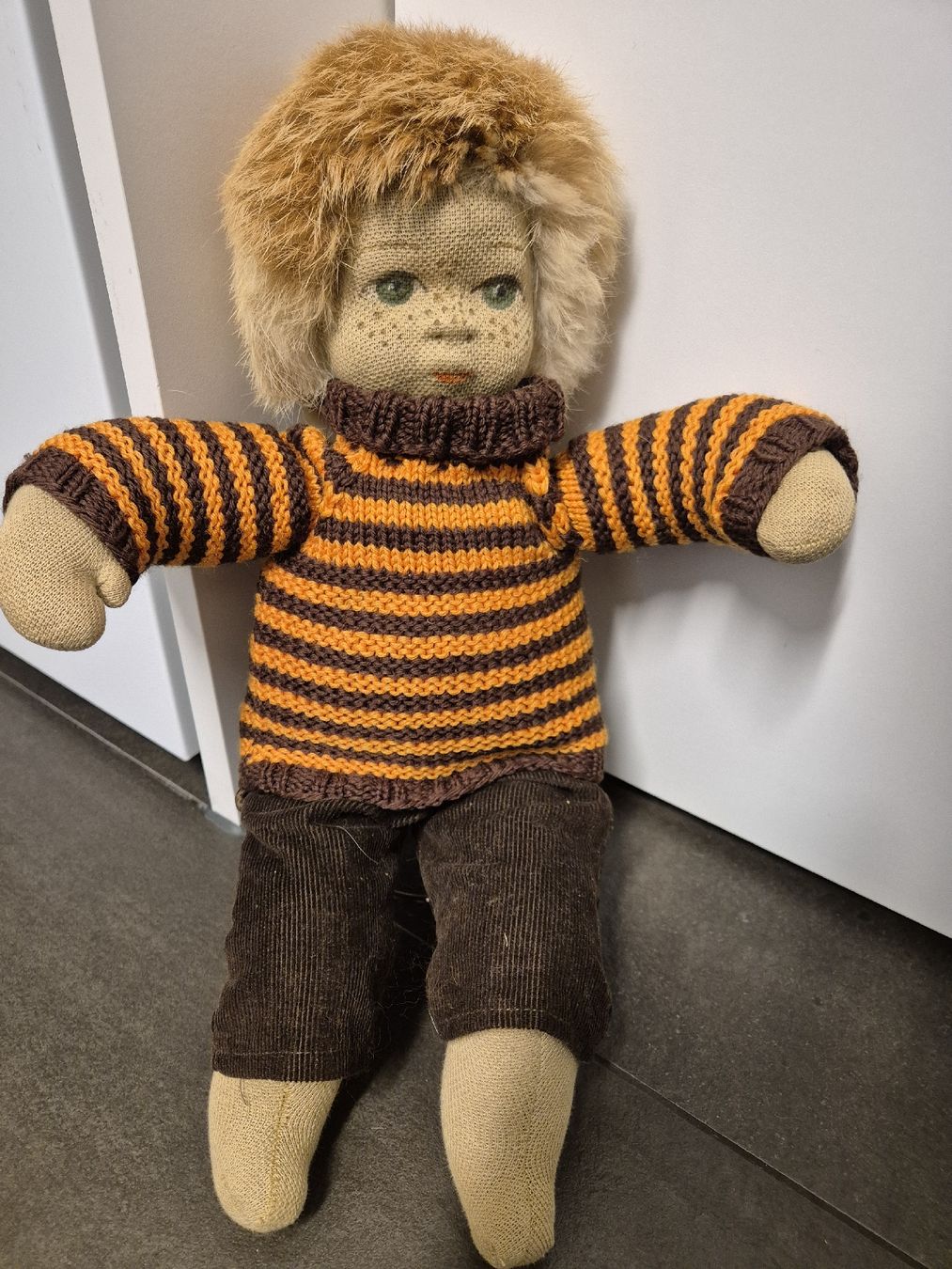 Bambole: Handgemachte Stoffpuppe, ca 39cm – Usato da Unterägeri venduto da Idecurtins