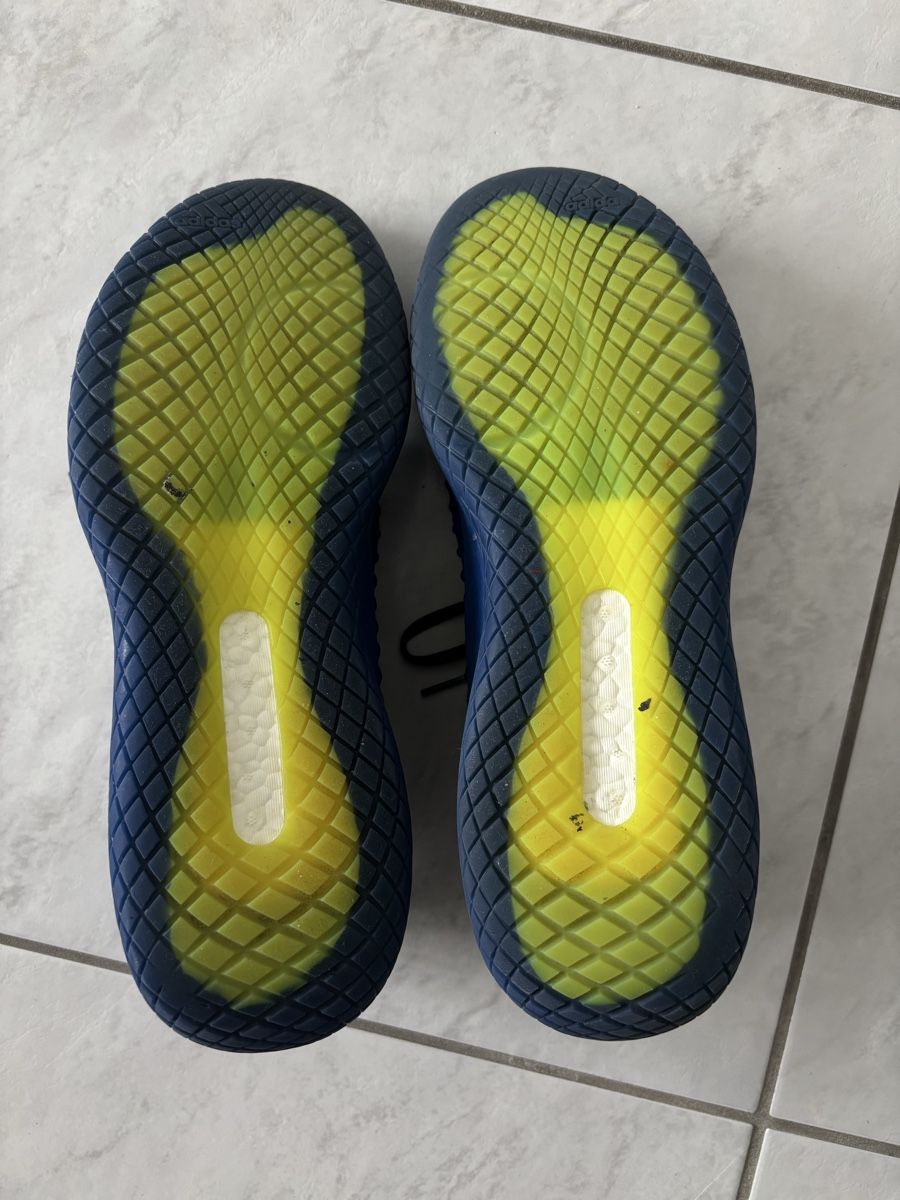 Adidas Scarpe da uomo: Adidas Stabil X Hallenschuh Gr. 46 – Usato da Thun venduto da jan_8mdn 2