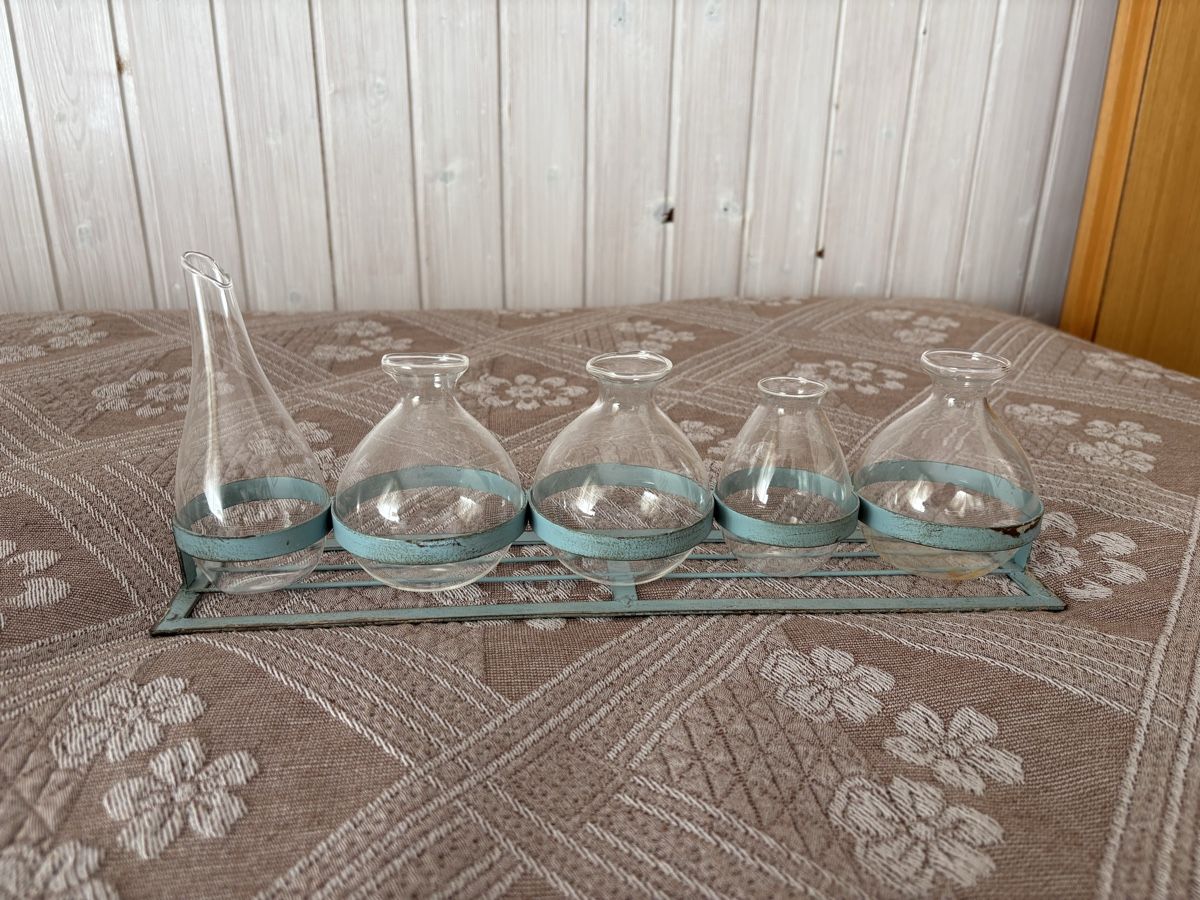 Vasi & Recipienti: Déco Vintage - support et 5 vases en verre – Usato da Zweisimmen venduto da Domii 2