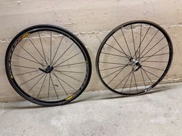 2x Rennrad Laufräder: Mavic Ksyrium & DT Swiss R23 Spline