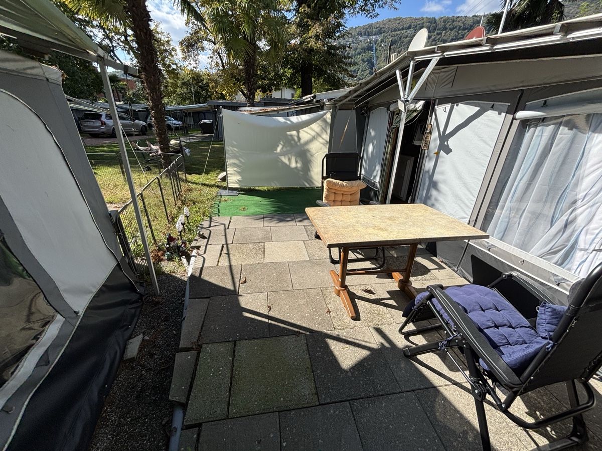 Veicoli da campeggio: Wohnwagen auf Dauercampingplatz – Usato da Chur venduto da mas_h5zg 1