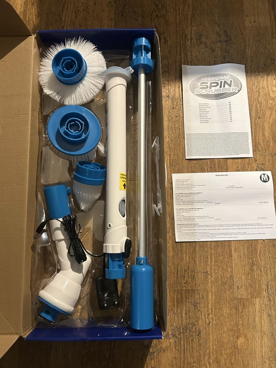 Altro per la casa: Brosse de nettoyage électrique, NEUVE. – Nuovo e nell'imballaggio originale da Biel/Bienne venduto da Djemel-Boughrassa 4