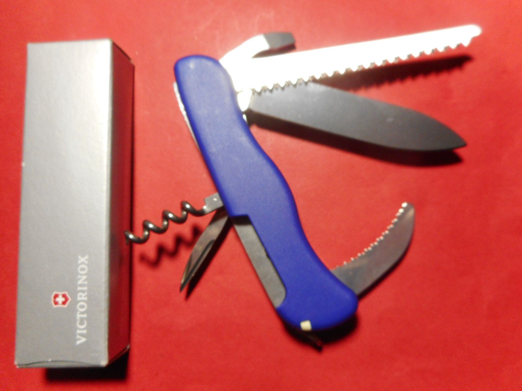 Coltelli tascabile: Victorinox  Hunter blau – Nuovo e nell'imballaggio originale da Rotkreuz venduto da Hubbil 1