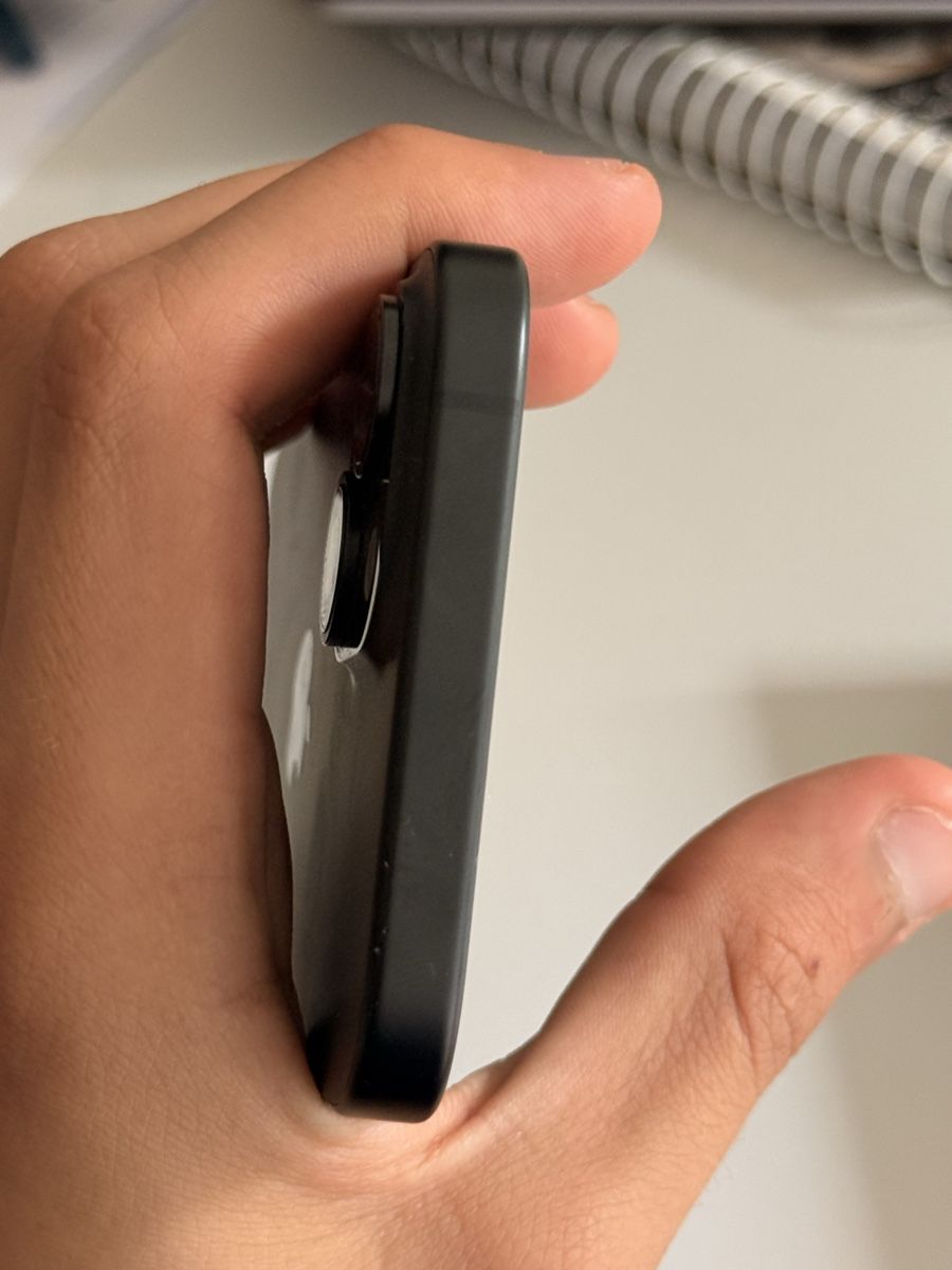Apple Telefoni cellulari / Smartphones: Iphone 15  mit garantie – Nuovo (secondo la descrizione) da Zürich venduto da Millerofficials 8