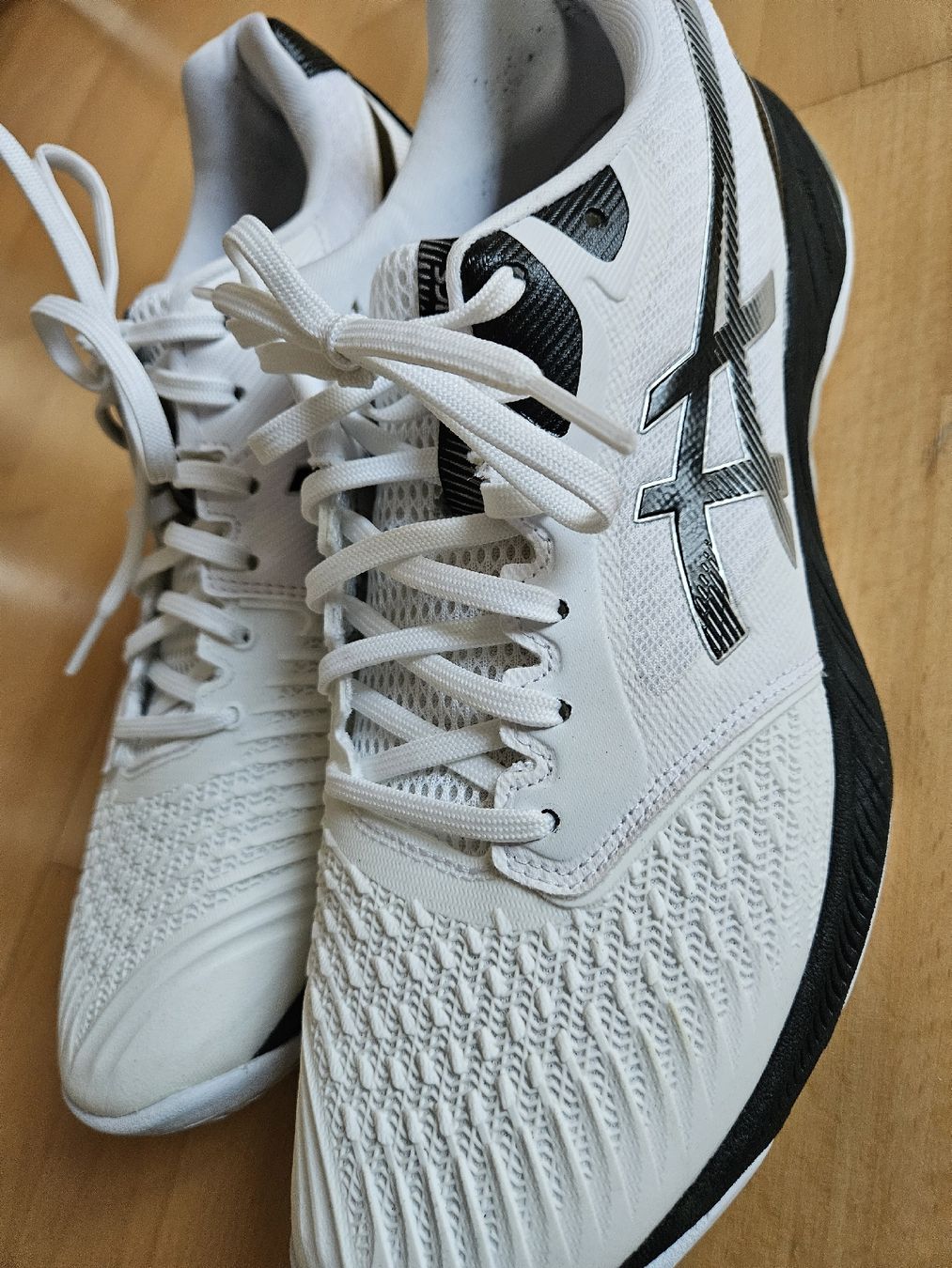 Asics Scarpe da uomo: Asics Netburner Ballistic FF, Grösse 45, neuwertig – Usato da Wettingen venduto da Sk8ertomda 3