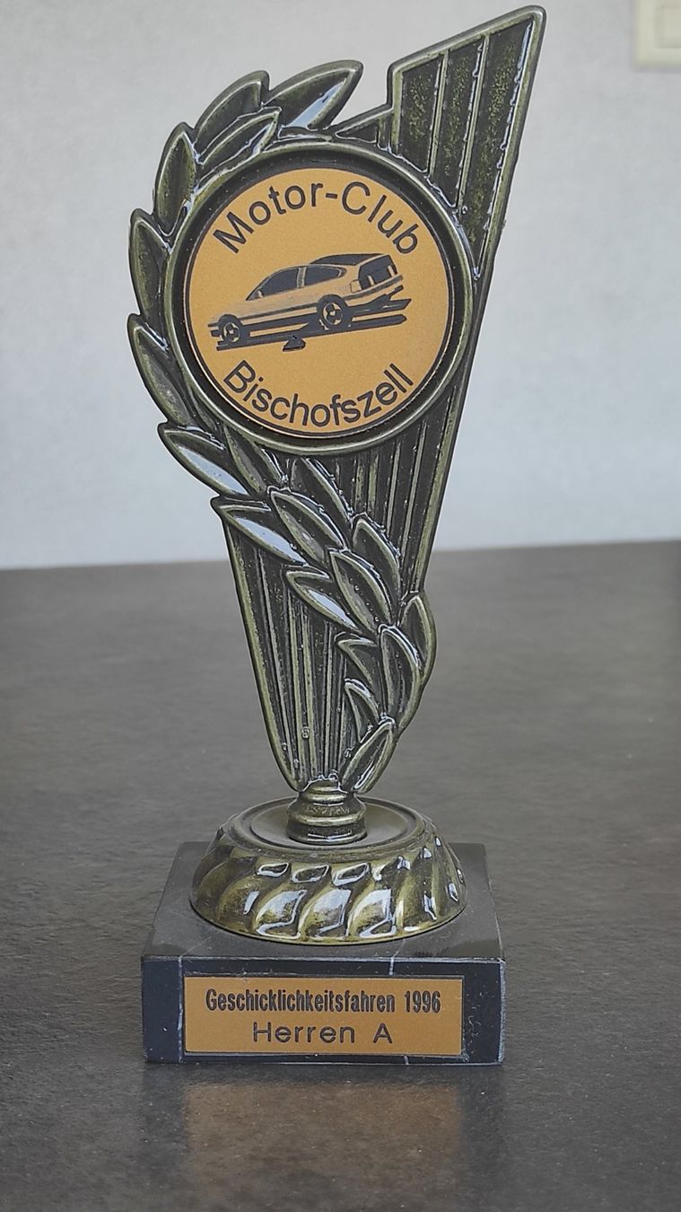 Autres collections & raretés: Pokal – D'occasion à Kreuzlingen par Dennis2004
