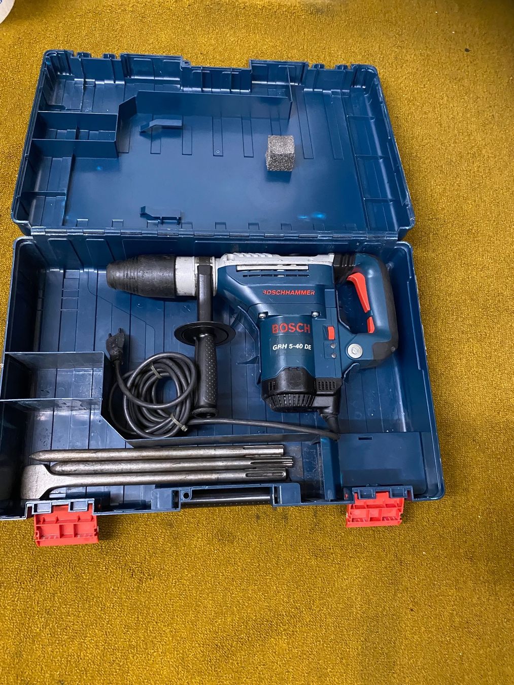 Bosch Bohrmaschinen: Bosch GBH 5-40 DE – Gebraucht aus Zürich von  4