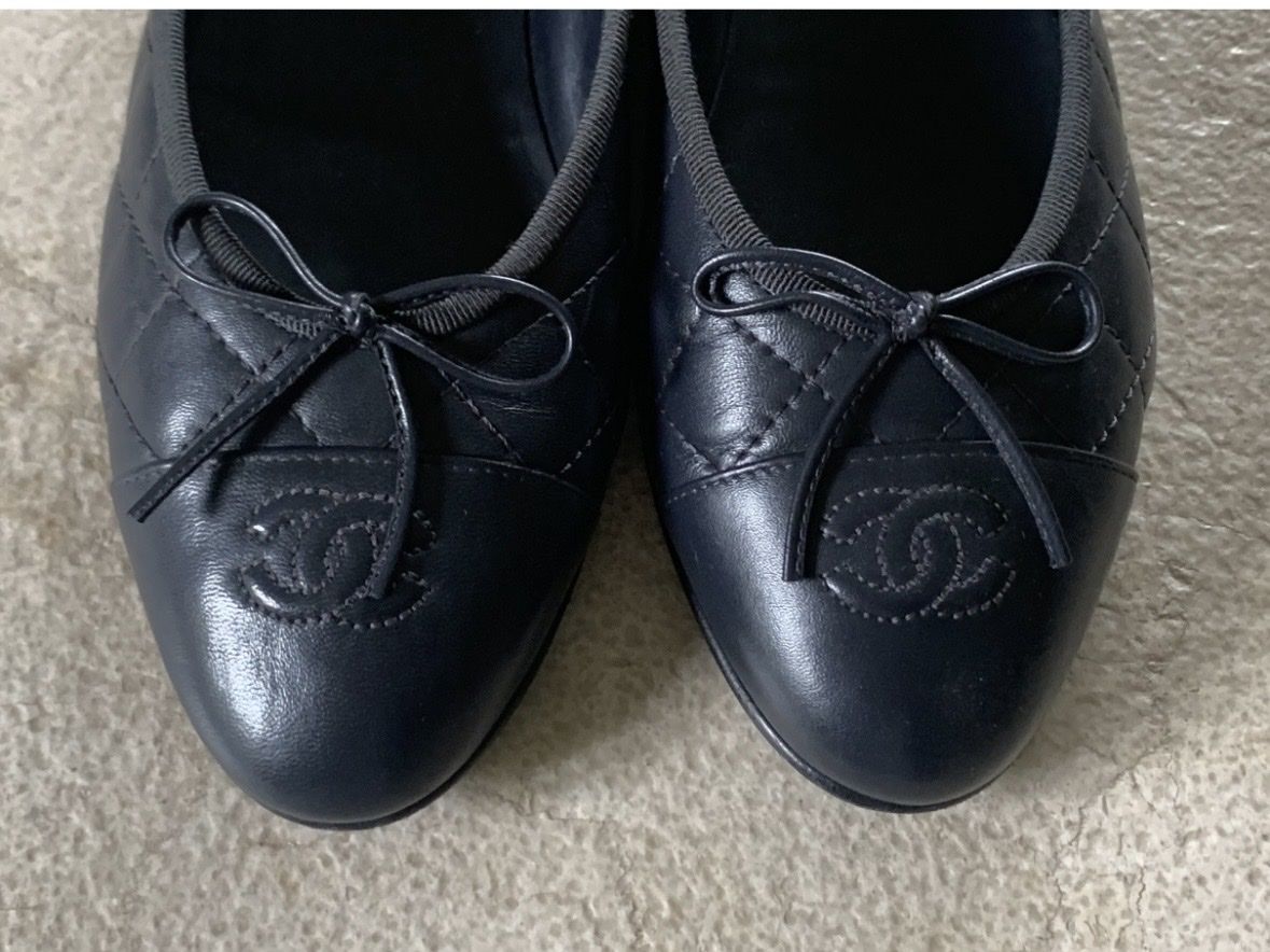 Chanel Damenschuhe: Chanel Ballerina Navy 40 – Gebraucht aus Cham von ave_w8hz 1