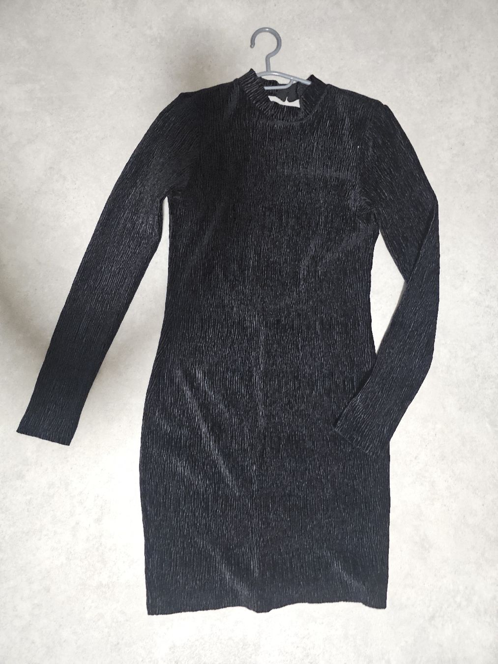 H&M Robes: Robe dos nu taille M – Neuf (Voir description) à Sornetan par T.a333