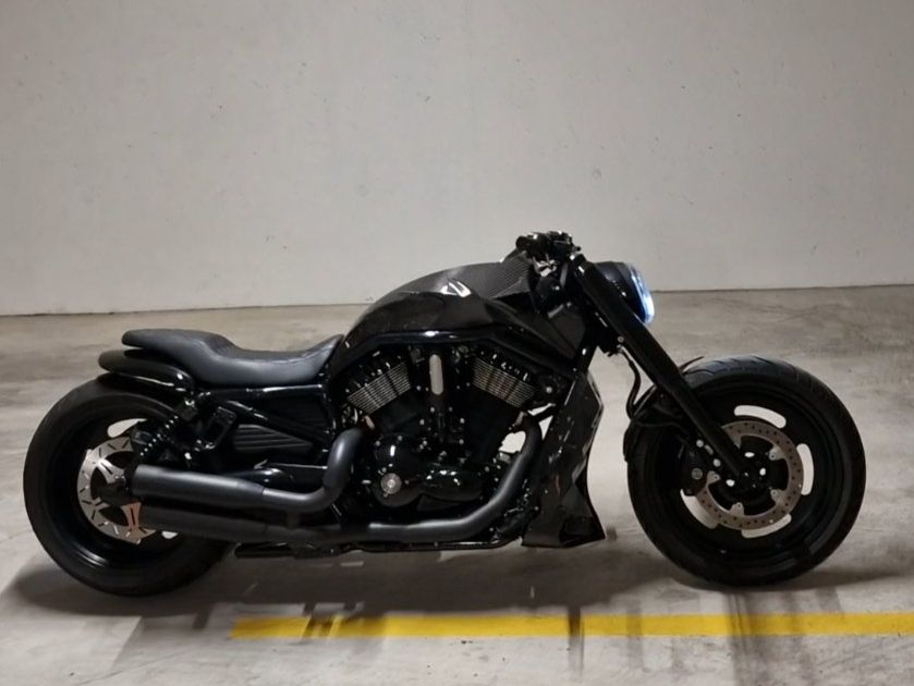 Harley-Davidson Cruisers: Harley Davidson Night-Rod, Top Zustand – D'occasion à Glattpark(Opfikon) par jon_7jvz 6