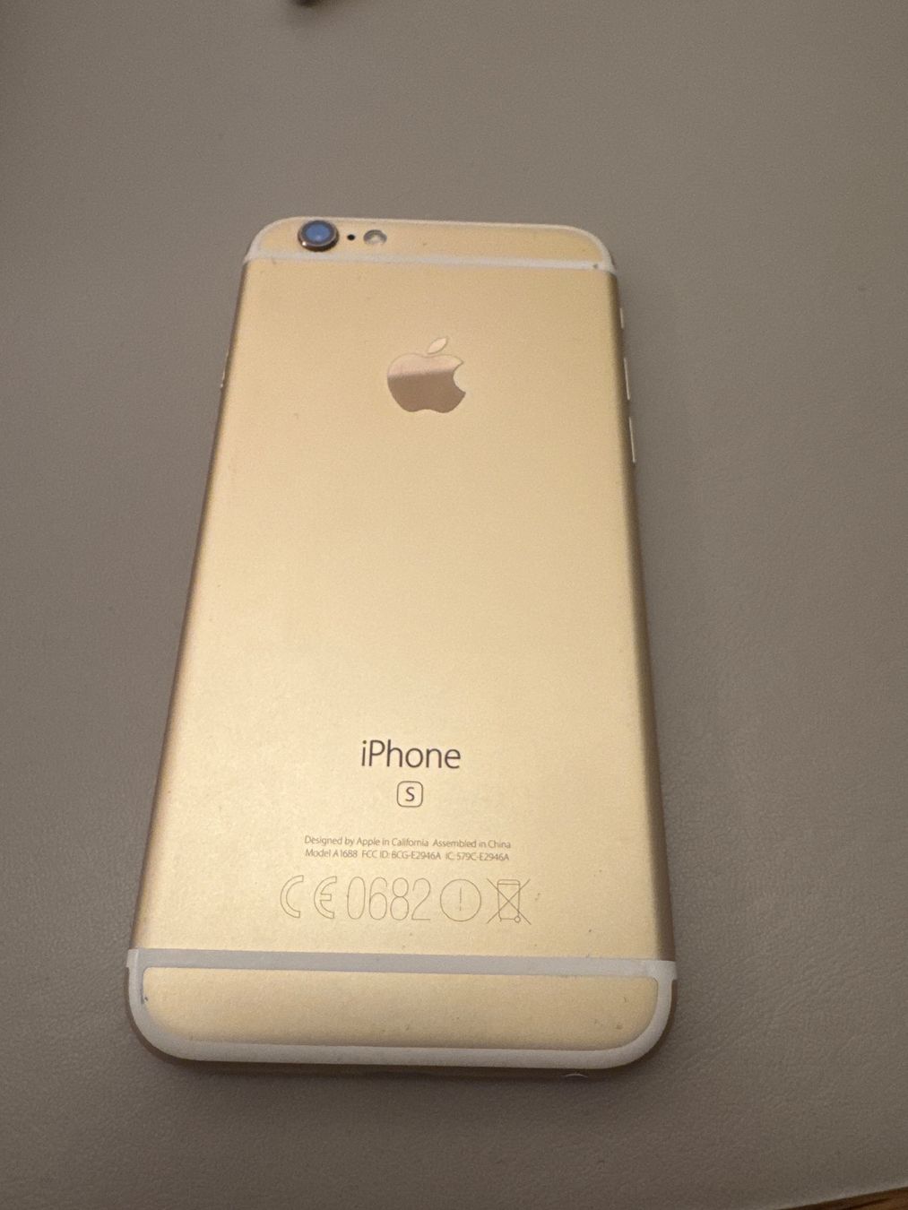 Apple Telefoni cellulari / Smartphones: iPhone 6s – Difettoso da Adliswil venduto da Busys 1