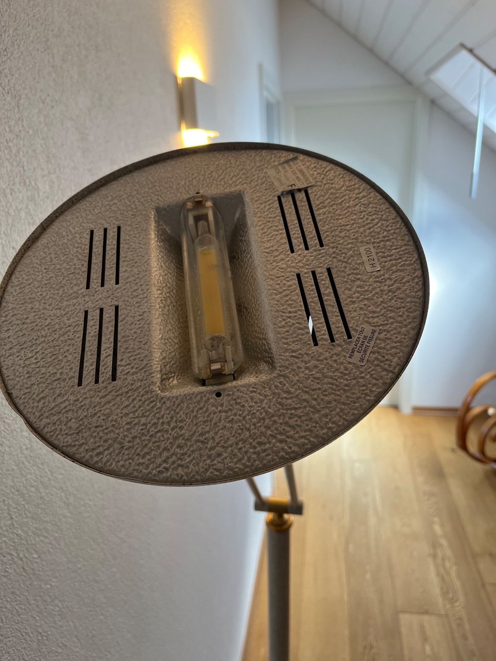 Lampade: Lampadaire Halogène  /  Halogenstehlampe  -  Vintage – Usato da Arzier-Le Muids venduto da WinT078 6