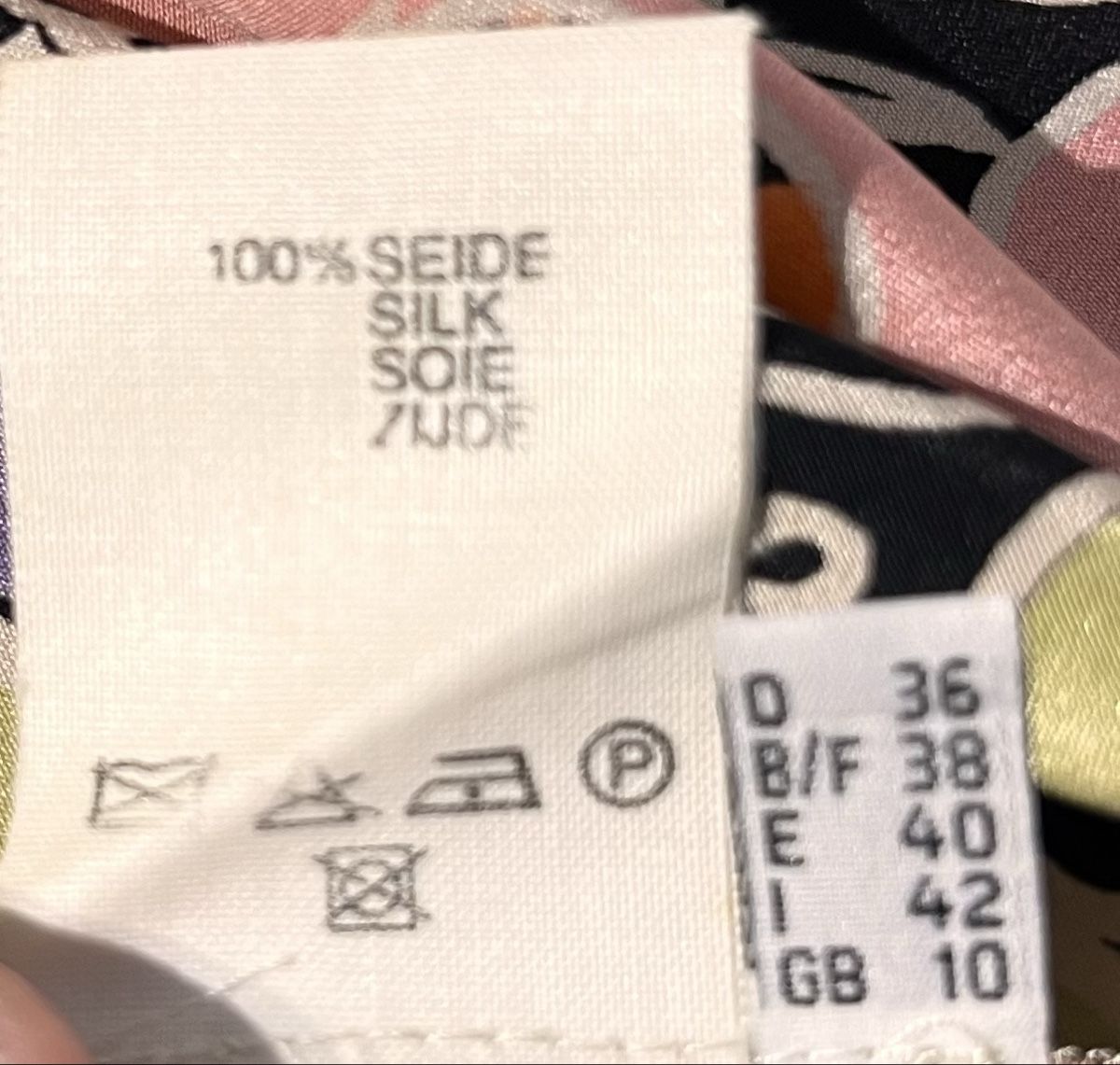 Karl Lagerfeld Gonne: Jupe-short Karl Lagerfeld, vintage – Usato da St-Pierre-Clages venduto da ste_xk6p 3