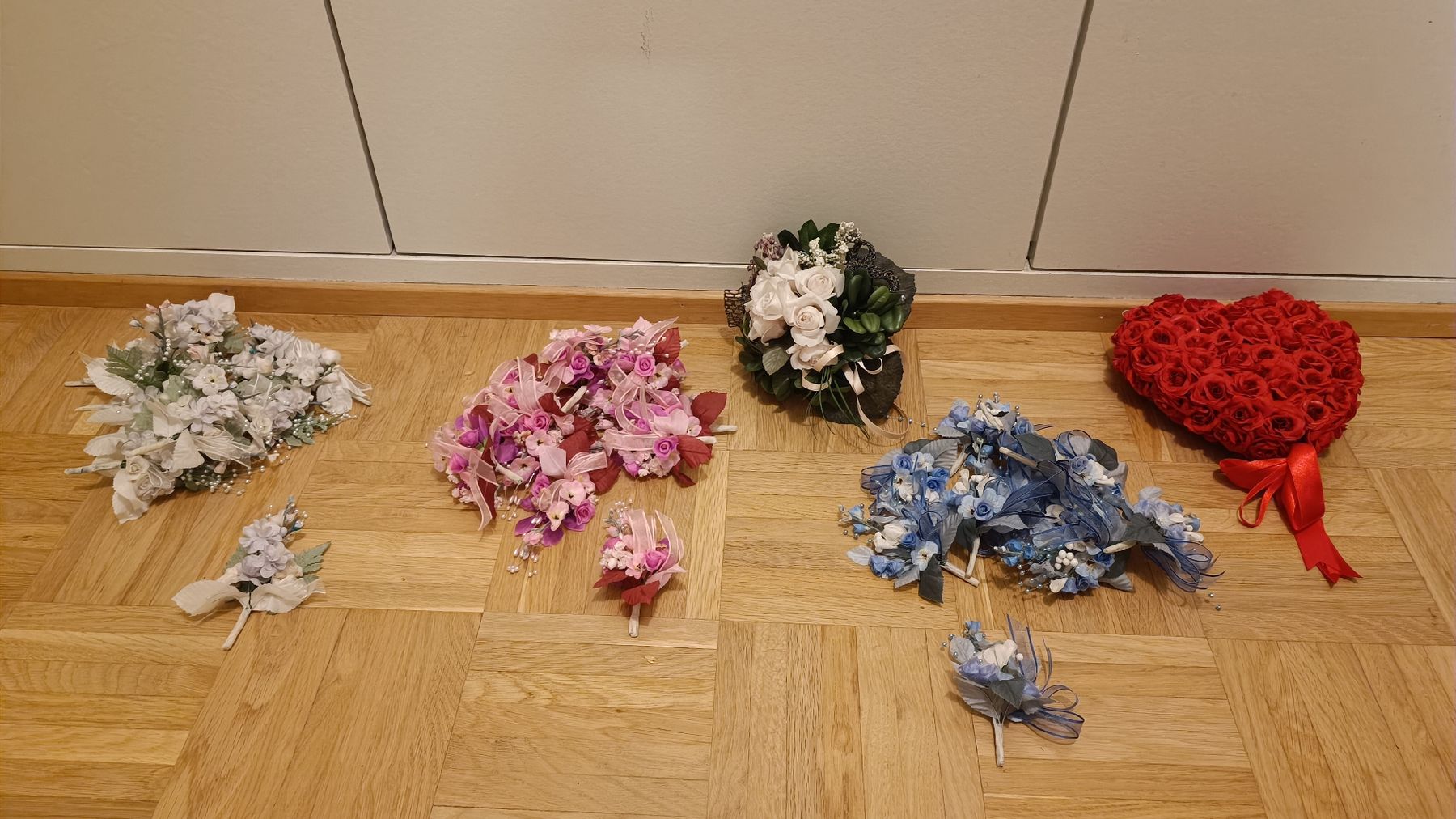 Tutte le decorazioni: Dekomaterial, blumig – Usato da Baden venduto da zuppel 5