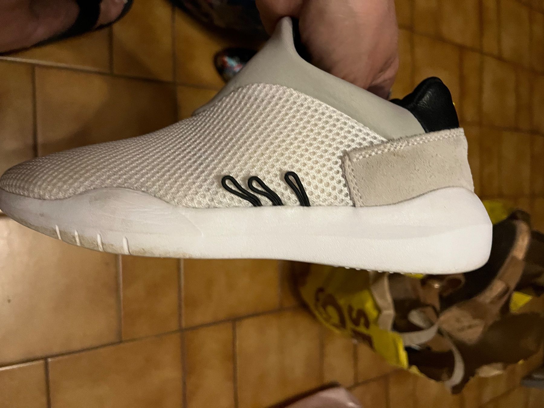 Bench Scarpe per ragazzi: Basket bench Taille 38 myriam – Usato da Veyrier venduto da kimedovapa 1