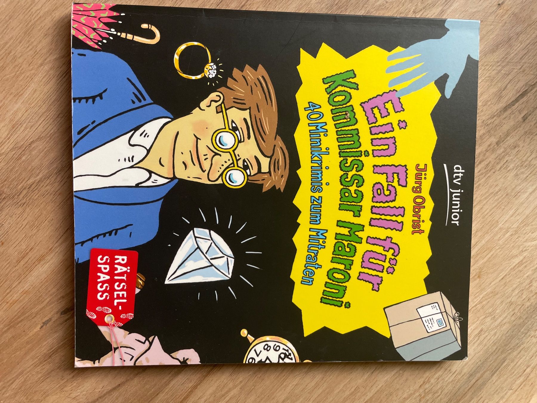Livres: Ein Fall fuer Kommissar Maroni dtv Junior Buch – D'occasion à Zürich par jul_fbq8