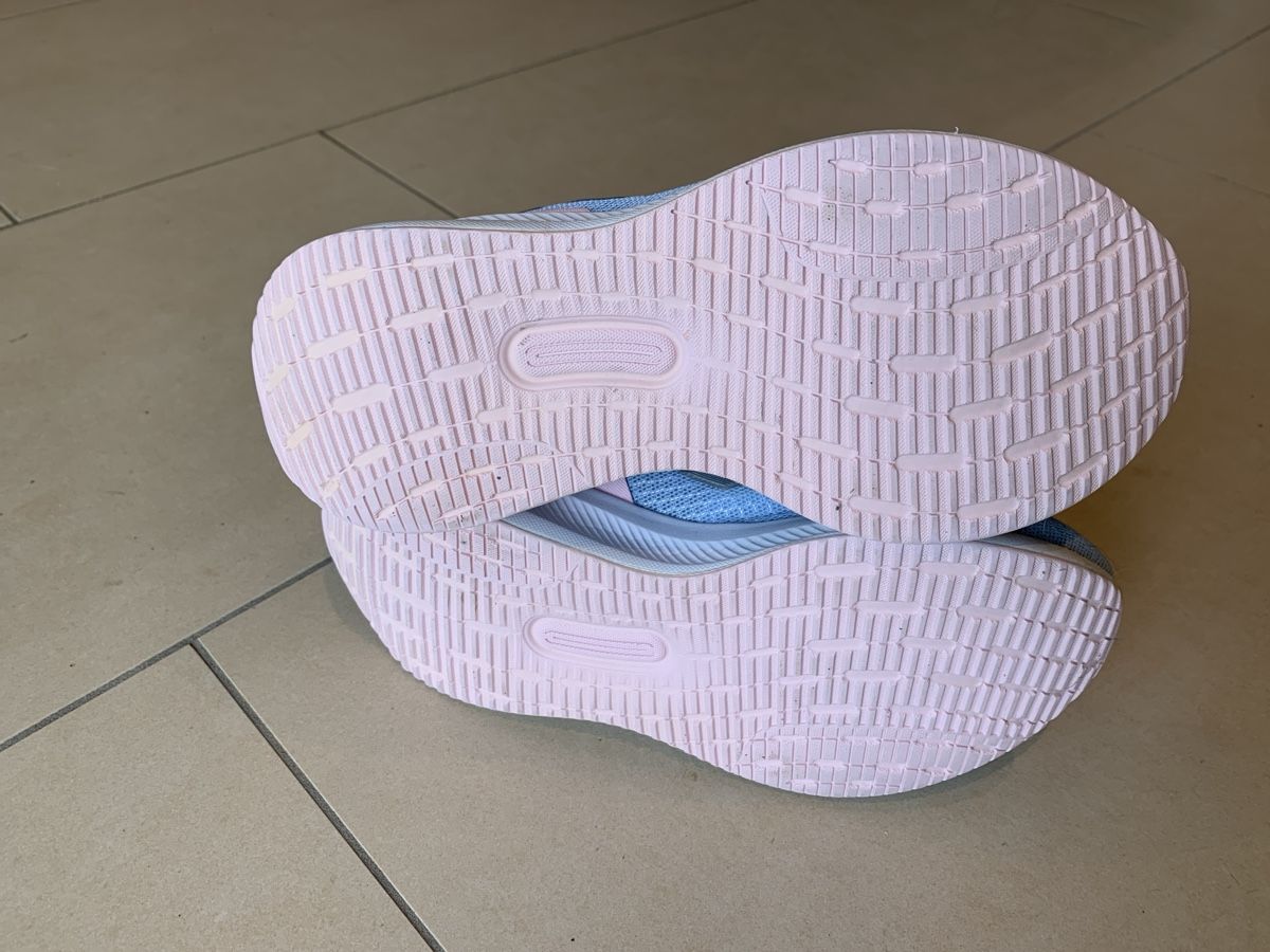 Scarpe per ragazze: Turnschuhe Grösse 32 – Usato da Eschenbach SG venduto da claudrup77 1
