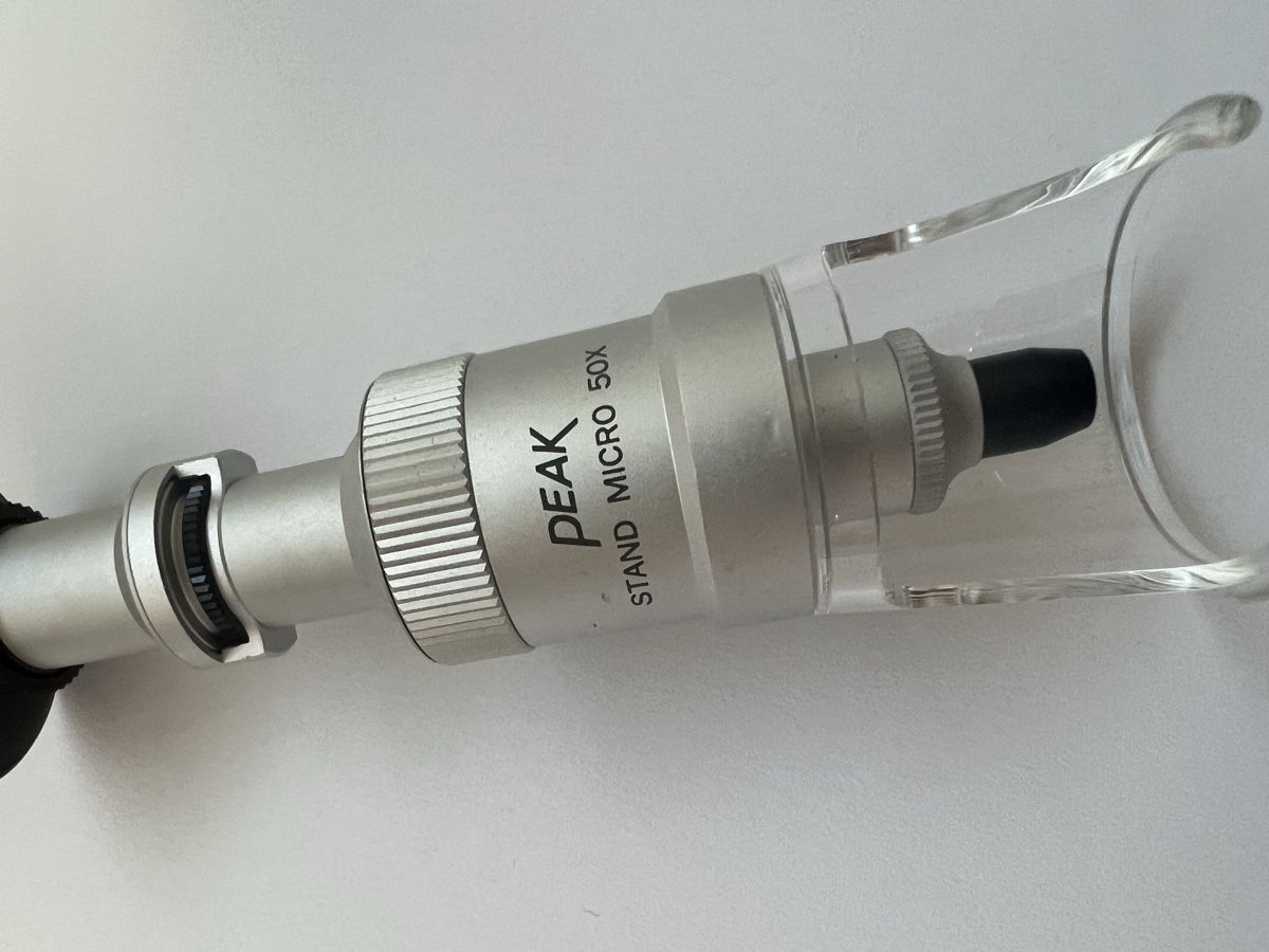 Microscopes: Microscope de poche Peak Stand Micro 50x – D'occasion à Basel par La.Bonne.affaire 1
