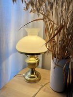 Antike Tischlampe