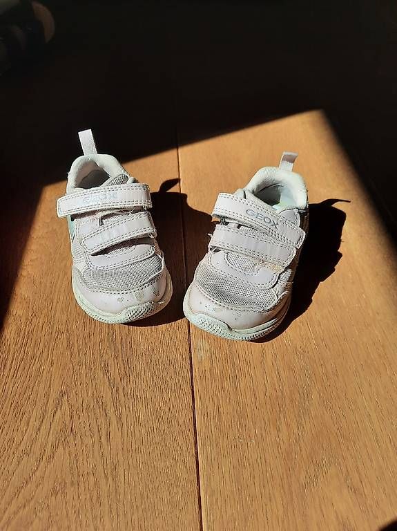 Scarpe per ragazzi: Chaussures enfant taille 21 – Usato da Vevey venduto da gui_9x5l 3