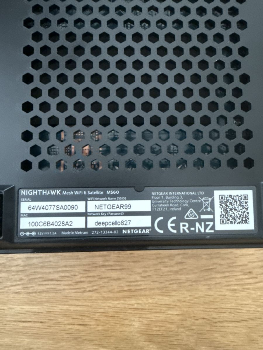 Netgear WiFi: Netgear Nighthawk Mesh System 3er Set gebraucht – Usato da Heimberg venduto da andrgia 2