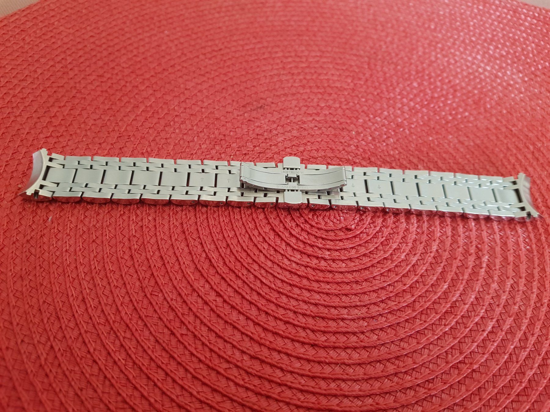 Armbänder & -reifen: LONGINES Armbanduhr L600136236W – Gebraucht aus Biel / bienne von Sarouch9