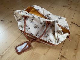 Geräumige Tasche