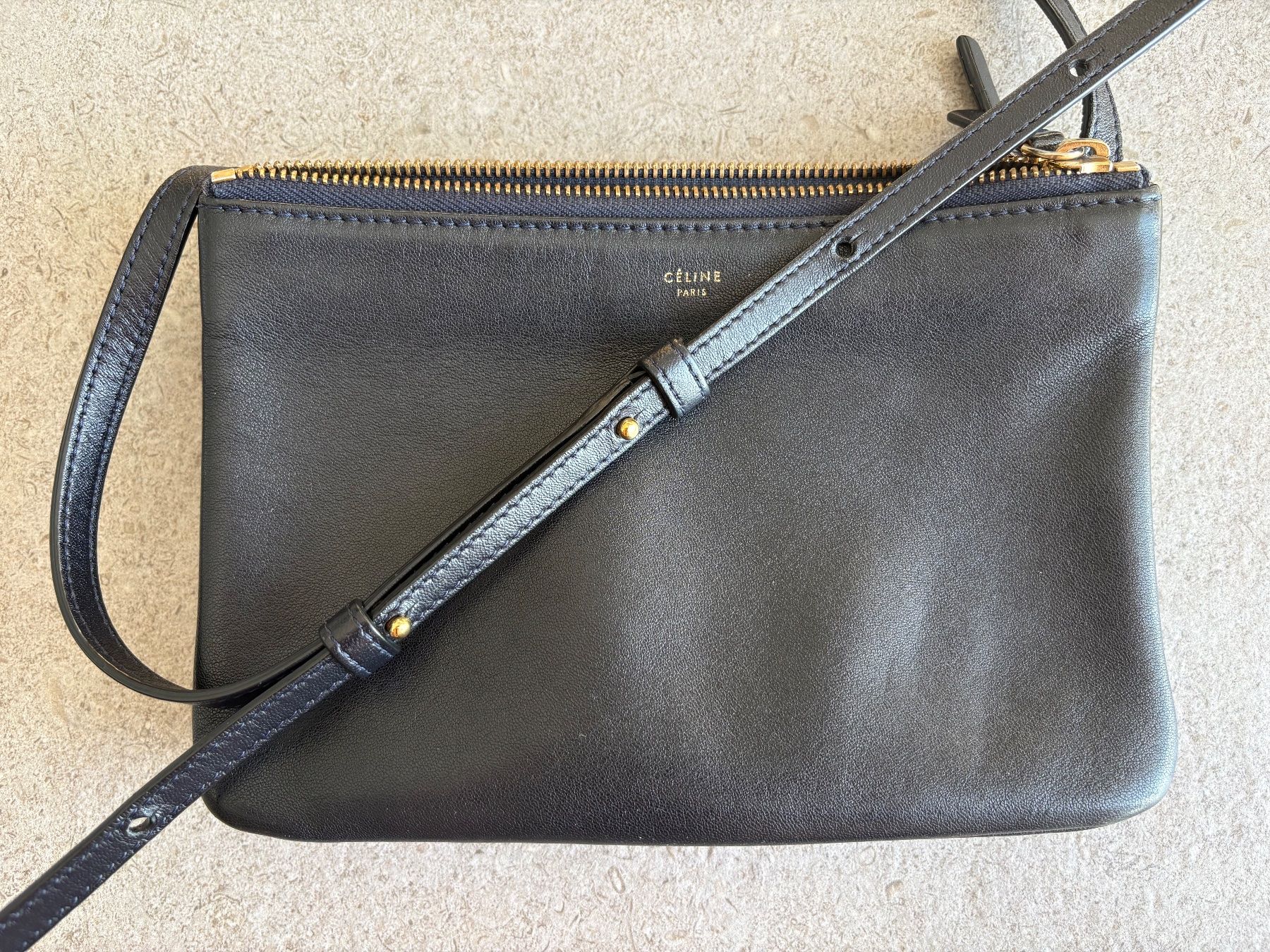 Celine Borse da donna: Celine - Small Trio Bag in Navy/Dunkelblau – Usato da Zürich venduto da cassandra1504