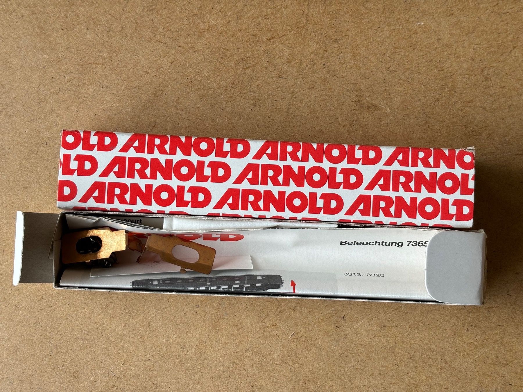Arnold Modellini di ferrovie: Arnold 7365 Wagenbeleuchtung – Nuovo e nell'imballaggio originale da Hauterive NE venduto da eriamch