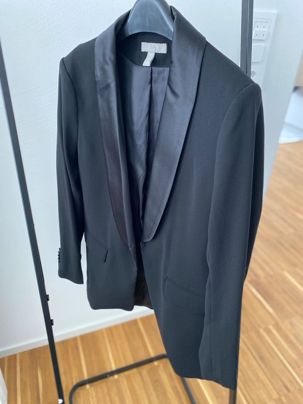 H&M Giacche: Black blazer – Usato da Zürich venduto da Tanja_G88 3