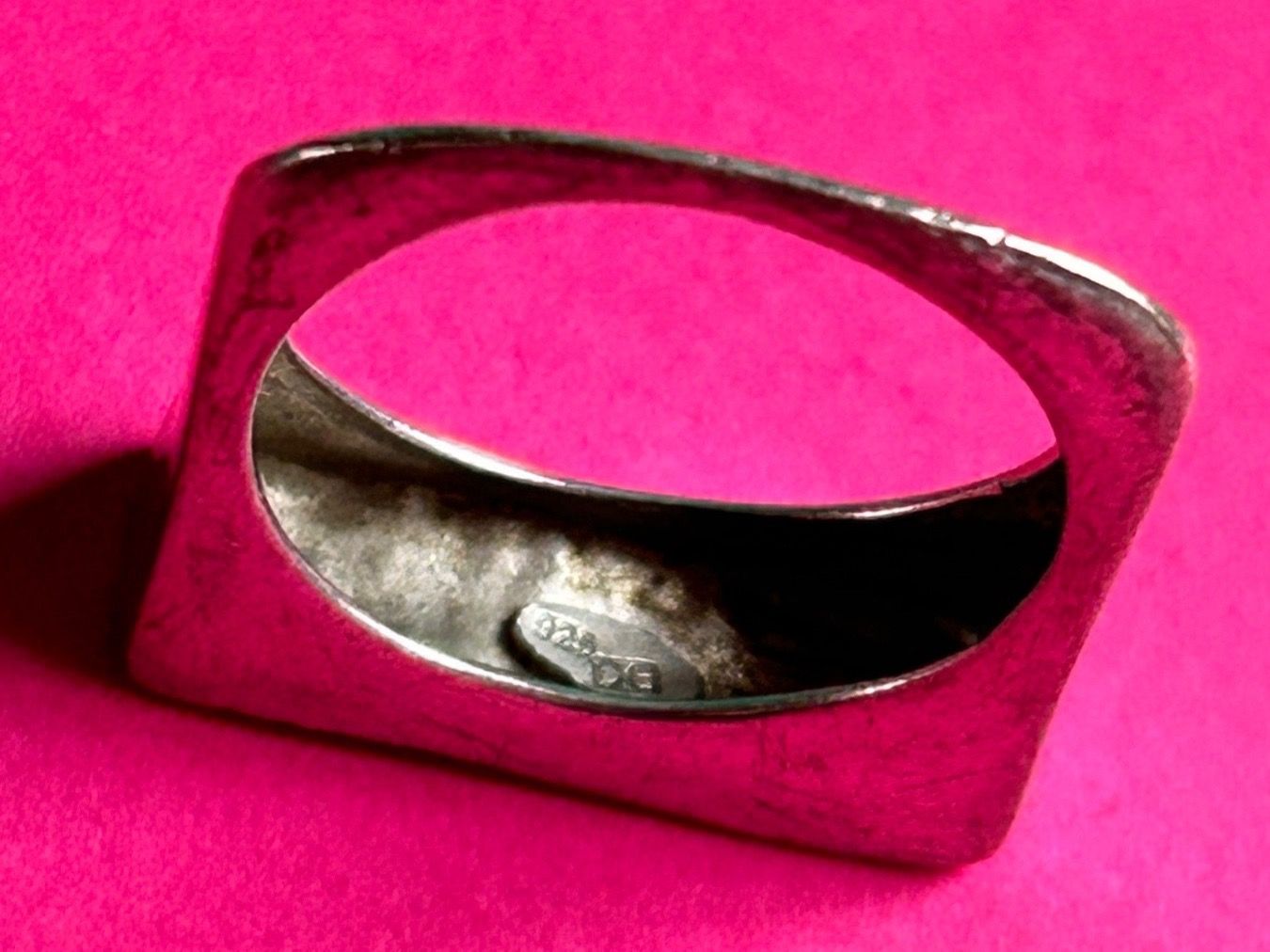 Anelli: Silberring Designer matt Abstrakt (53) – Nuovo e nell'imballaggio originale da Laufen venduto da belleskulptur 3