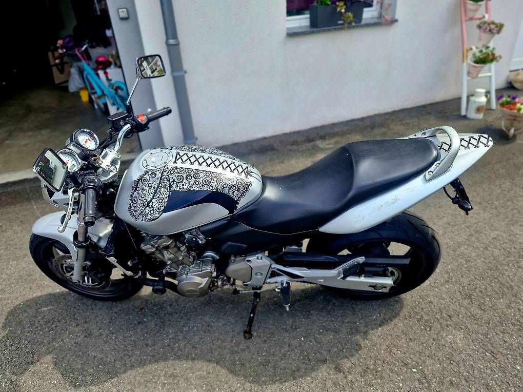 Honda Route: Moto Hornet 600 – D'occasion à Muraz (Collombey) par fab_wc6q 2