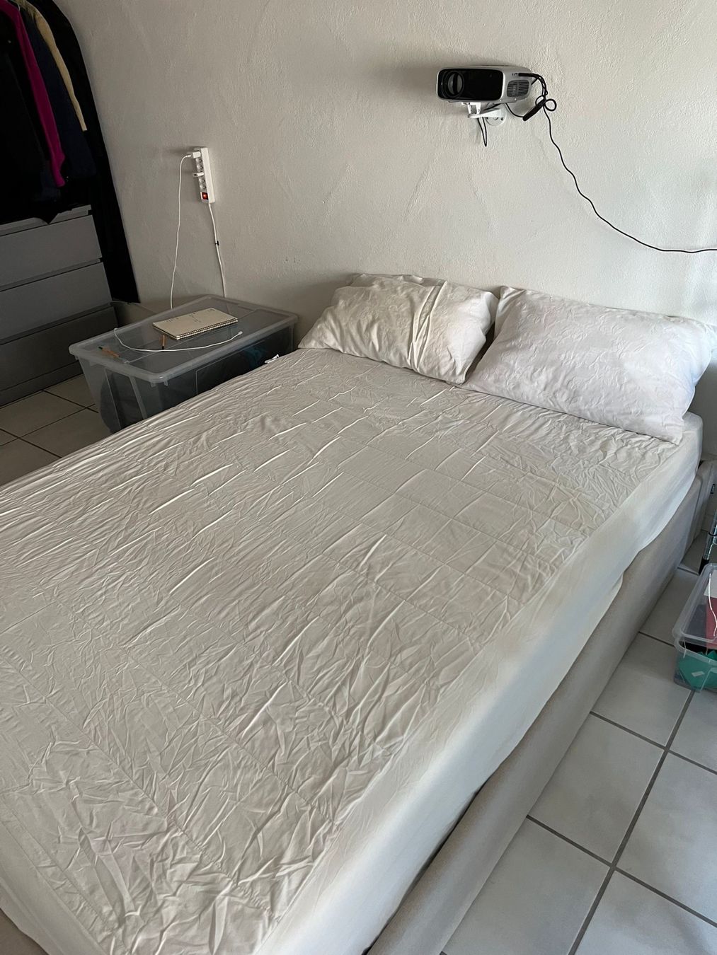Beliani Lits: Storage Bed 140x200 – D'occasion à Zürich par emanuele_axl 1