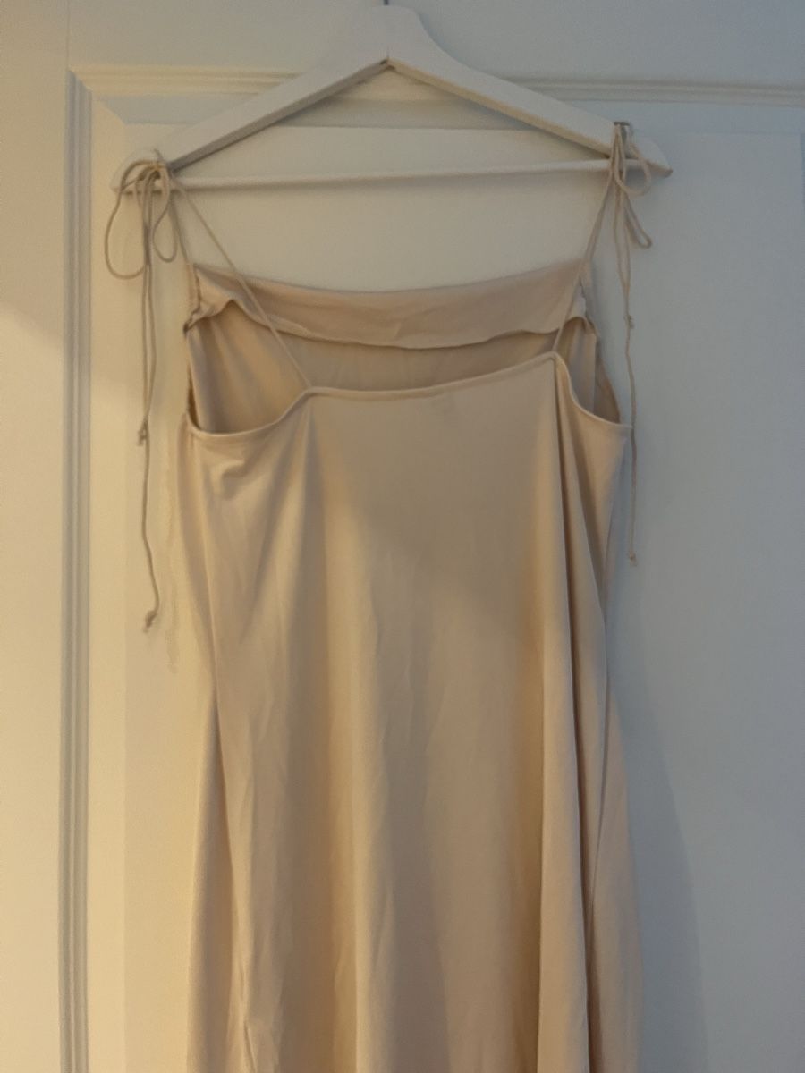 Vestiti: Kleid mit Schnüren – Usato da Riehen venduto da SalomeTramer 2