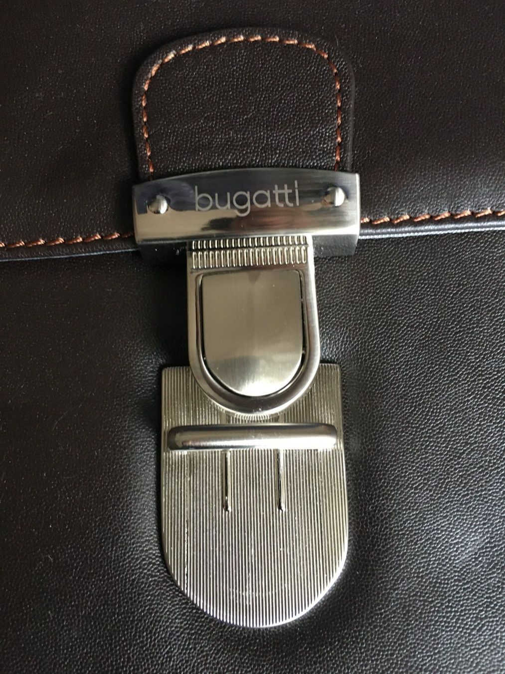 Bugatti Koffer & Taschen: Aktentasche - dunkelbraunes Top-Leder – Neu und originalverpackt aus Basel von Lancer4 3