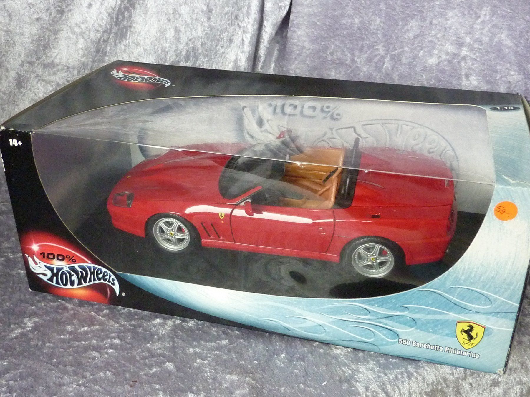 Hot Wheels Modellini d'auto: Ferrari 550 Barchetta 1:18 – Nuovo e nell'imballaggio originale da Dürrenäsch venduto da modellautos4you