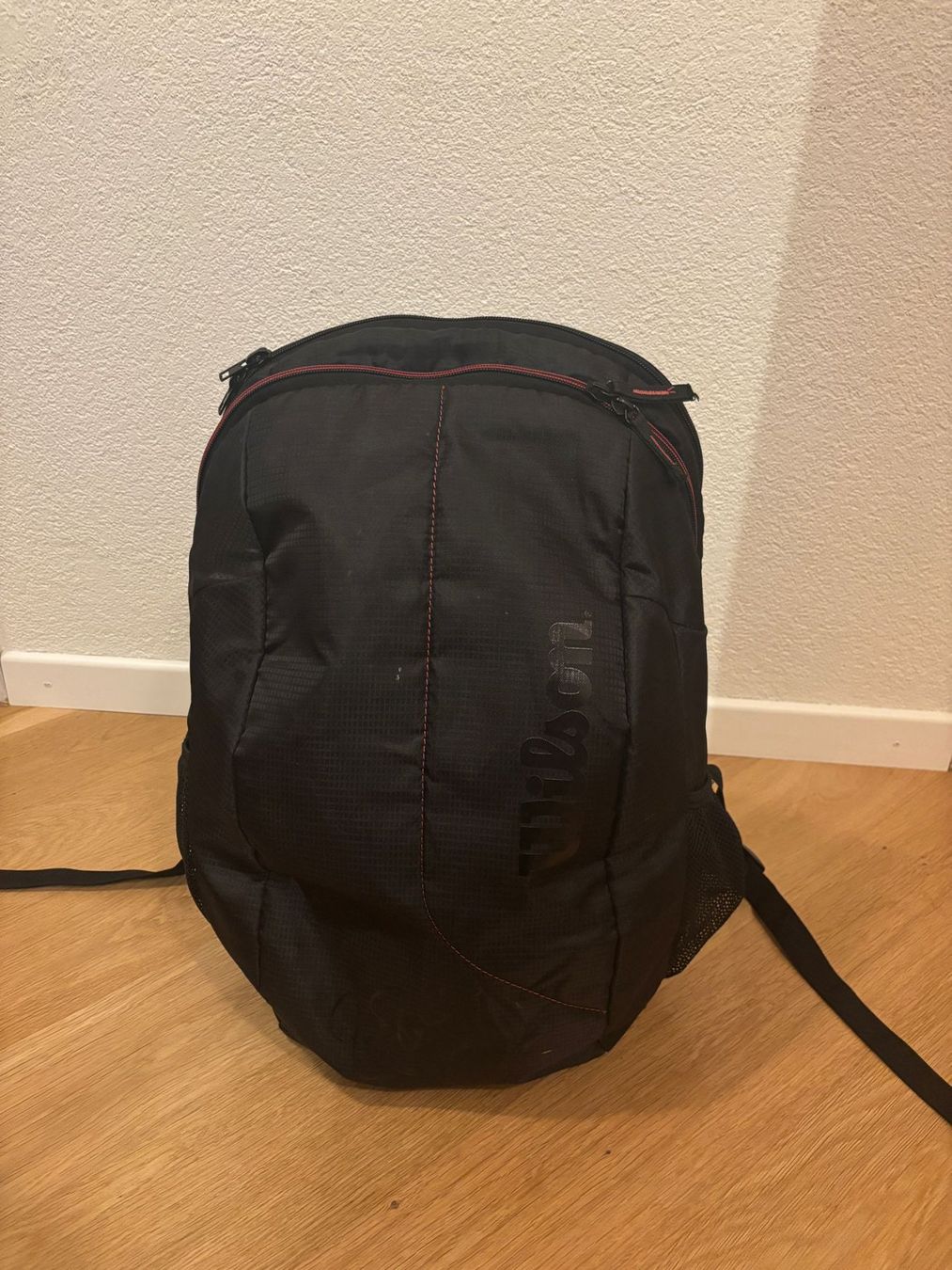 Wilson Sacs à dos: Wilson Roger Federer Tennis Rucksack – D'occasion à Langnau am Albis par MatPed26