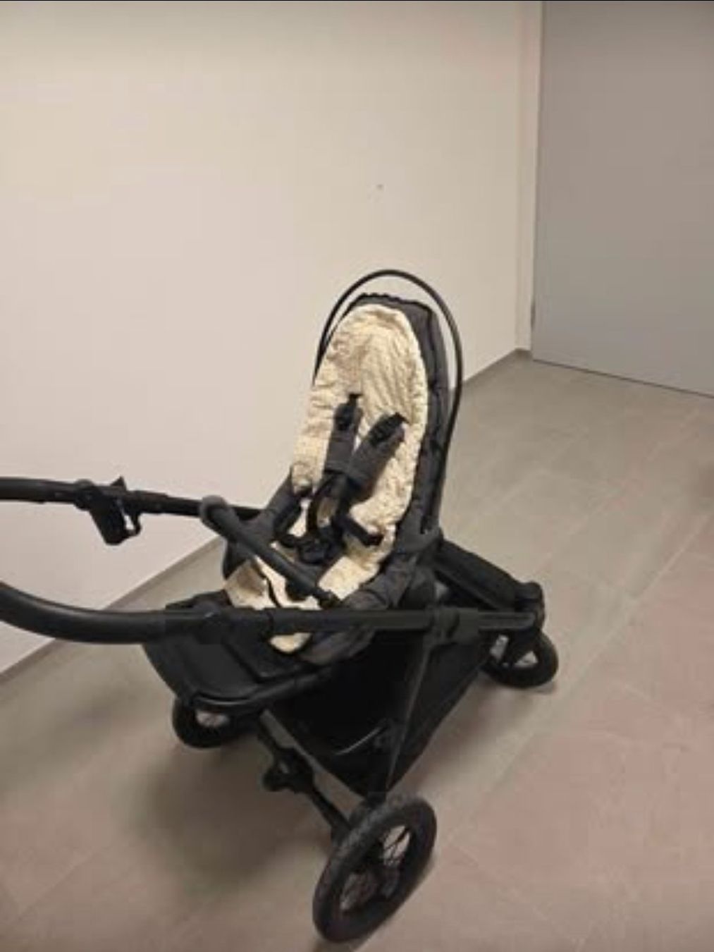 Carrozzine: Angelcab Kinderwagen – Usato da Saland venduto da sam_h2dq 6
