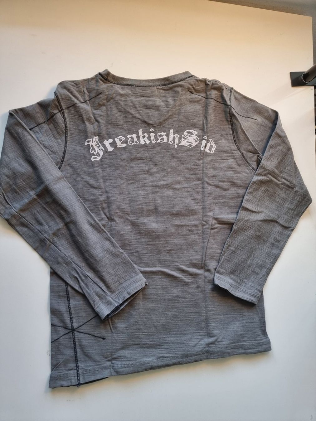 Pullover & Sweatshirts: 164 L InSide by CAMPUS graues langarm Shirt FREAKISH SID – Gebraucht aus Dürnten von Bachtelrider_ 3