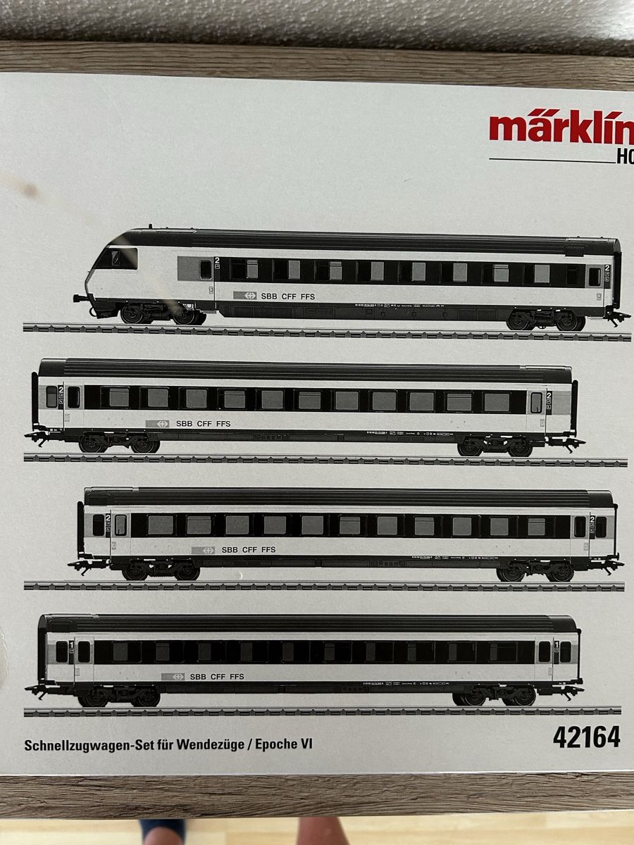 Märklin Modellini di ferrovie: Märklin 42164 – Usato da Rotkreuz venduto da smoeren