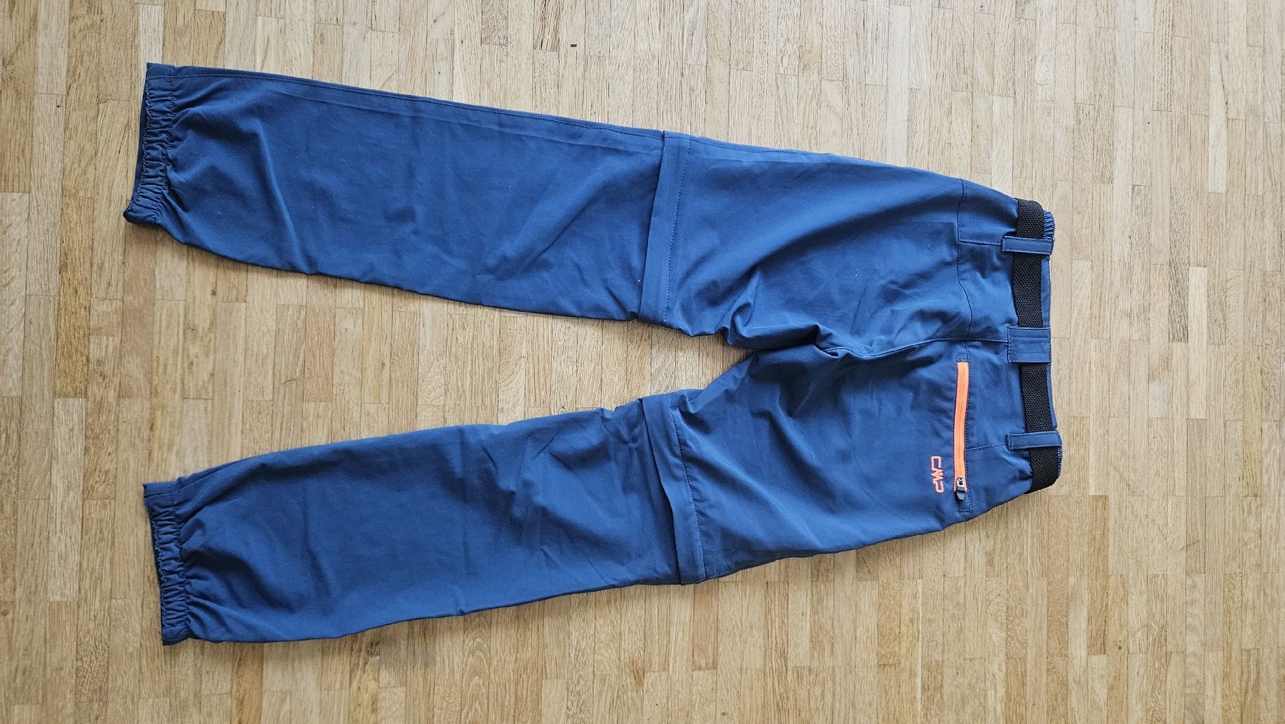 CMP Pantaloni: CMP Trekkinghose blau abnehmbar  – Usato da Zufikon venduto da Lmazi 2