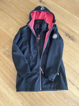 Schwarze 2 in 1 Kangaroos Regenjacke Grösse M