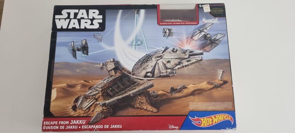 Star wars escape from jakku best sale hot wheels