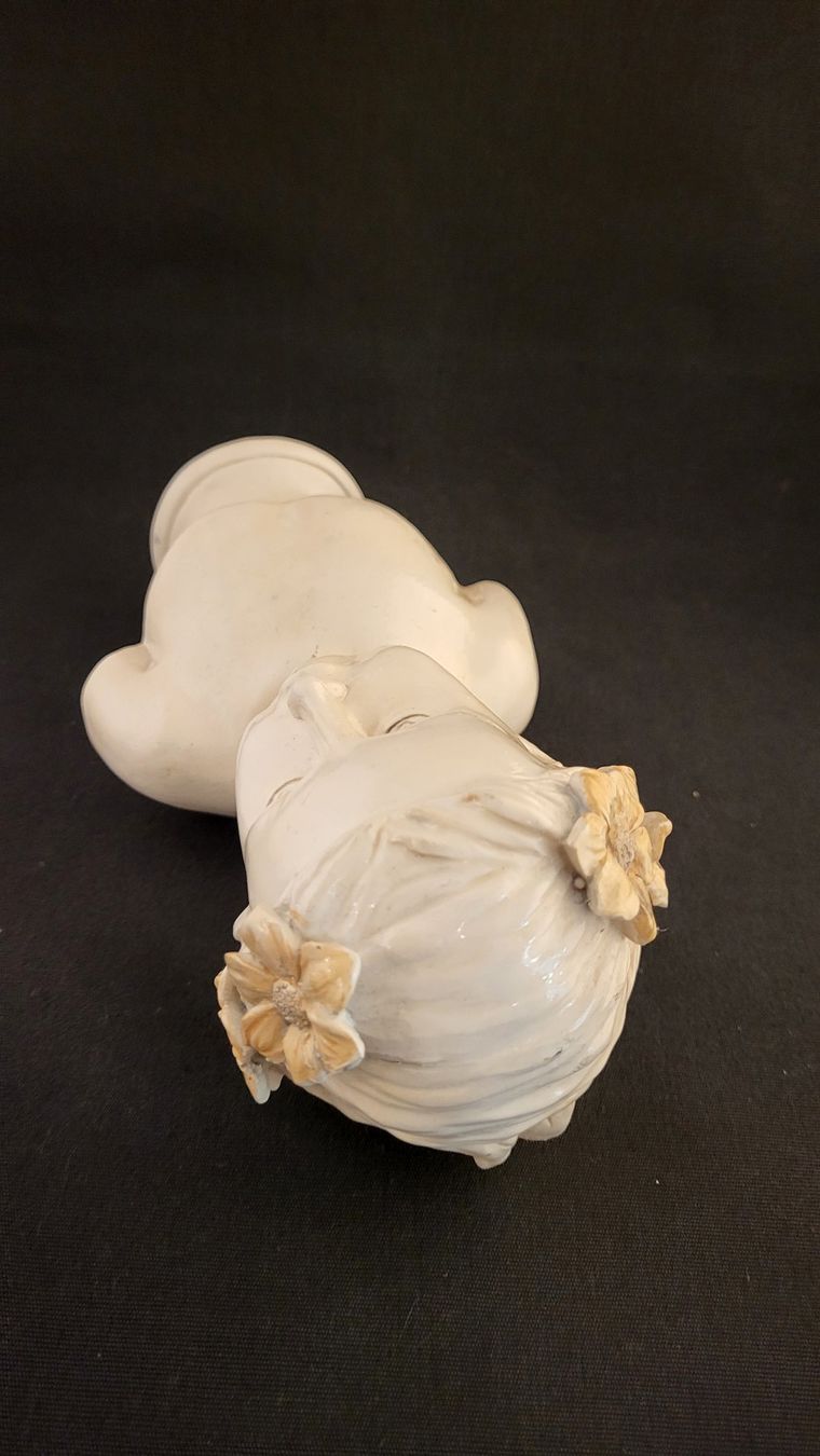 Statuette: Büste Mädchen mit Blumen im Haar – Usato da Basel venduto da spinne02 6