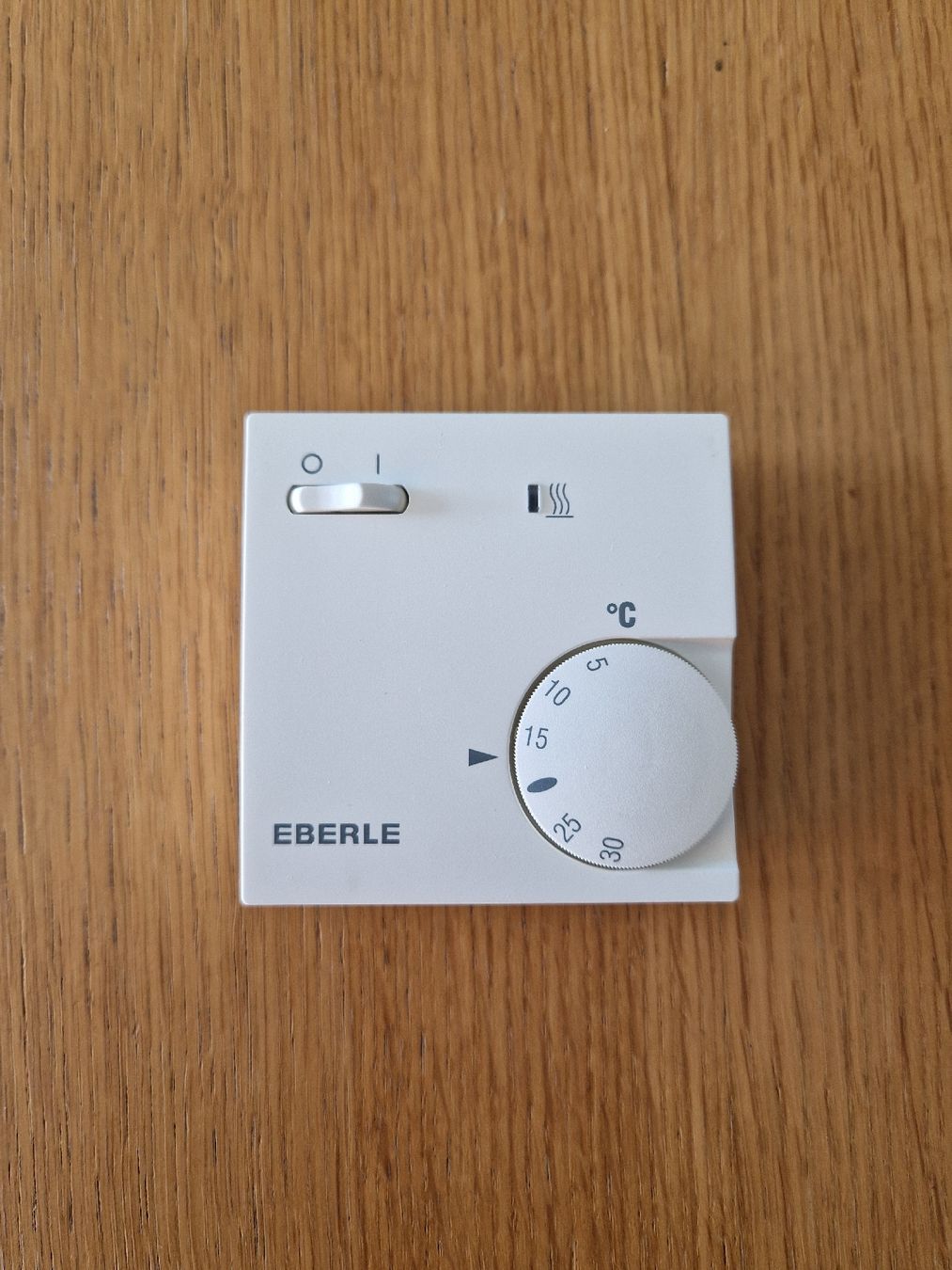 Interruttori: Eberle Raumthermostat - Neu – Nuovo (secondo la descrizione) da Vogelsang AG venduto da villa9