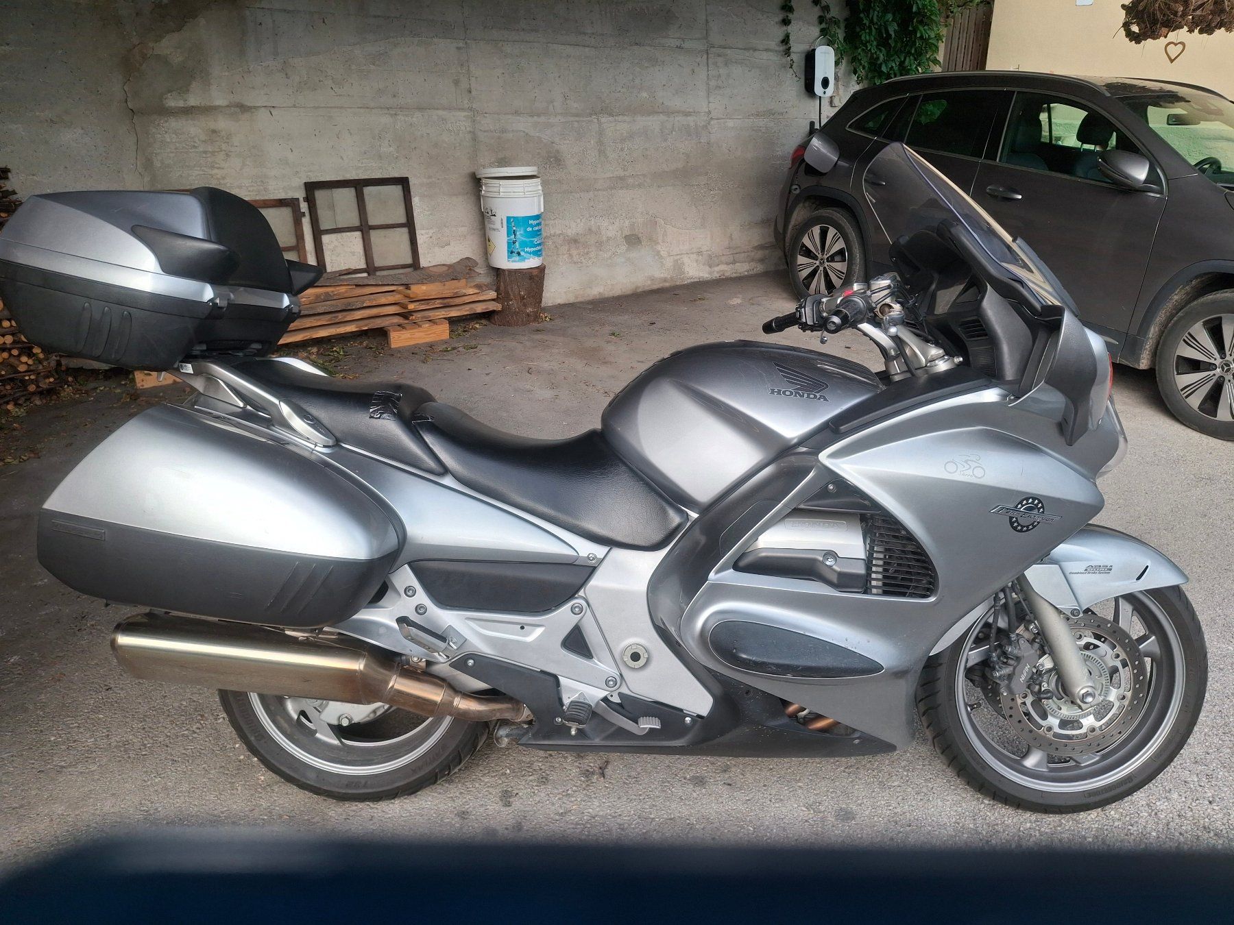 Honda Strada: Honda Pan European – Usato da Niouc venduto da Dailles