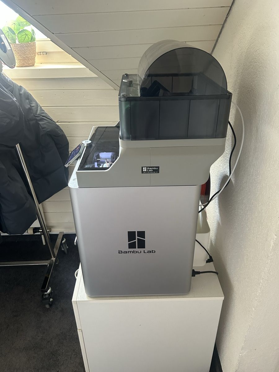 Bambu Lab 3D Drucker: Bambu Lab X1-Carbon 3D Drucker mit AMS – Gebraucht aus Istighofen von holdi1986 1