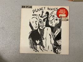 Bob Dylan LP - Planet Waves (VG+)