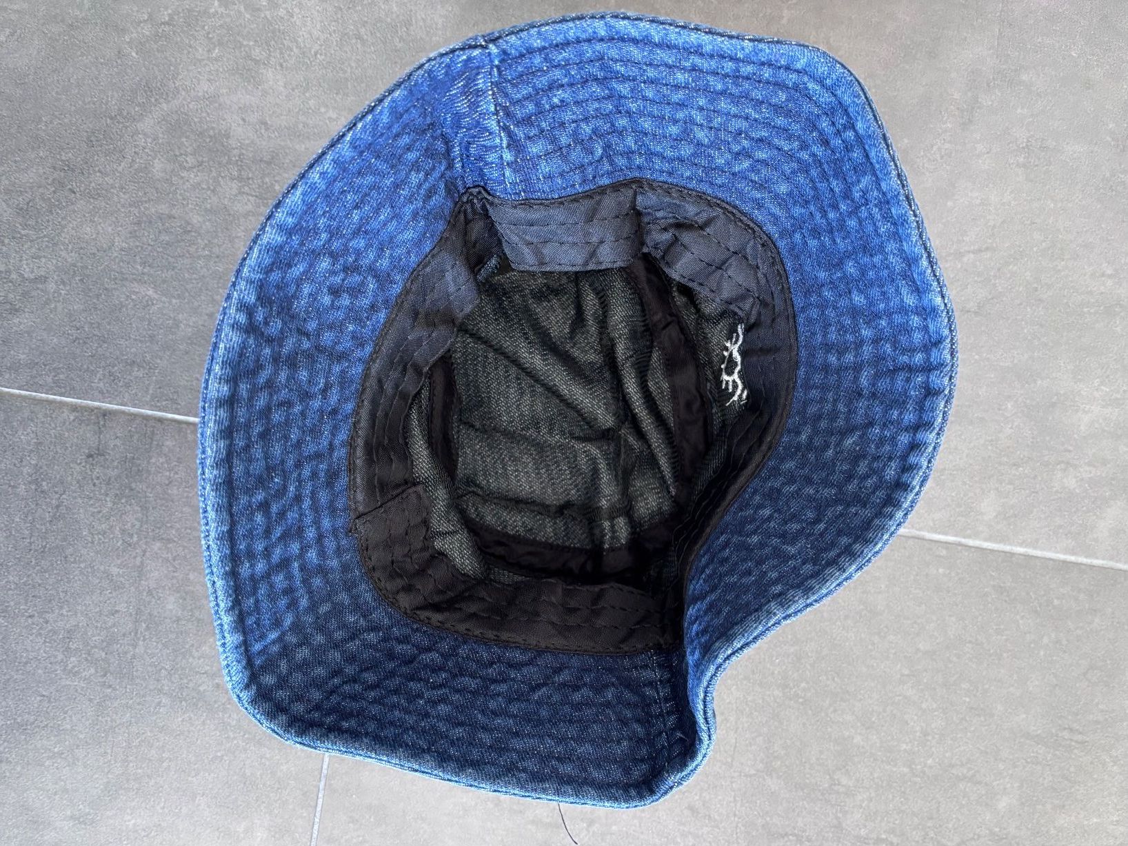 Altro abbigliamento per bambino: Sonnenhut Kinder 52cm – Usato da Oberägeri venduto da MariaLehman 2