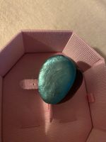 Türkis farbener Ring